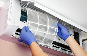 cách tự vệ sinh máy lạnh tại nhà không cần gọi thợ